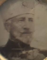 Montre avec défilement des portraits d'Albert 1er, G.D. Nicolas, John  French, M. Joffre