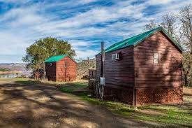 Последние твиты от covepalisades resort (@cove_palisades). Lakeside Cabin Rentals Cabin Vacation In Ca Pleasure Cove Marina