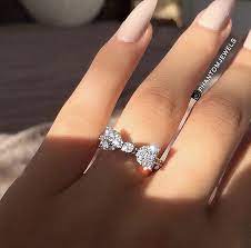 Bow Shaped Diamond Ring Follow Cindylbb Instagram Cindyslbb Pinterest Cindyslbb Snapchat Cin Unique Engagement Rings Vintage Engagement Rings Diamond