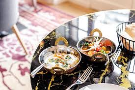 It covers 40 km², and has a population. Balila Restaurant Libanais Picture Of Balila Geneva Tripadvisor