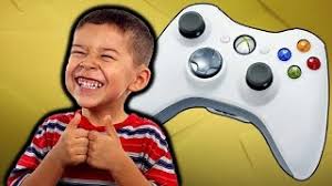 Xbox 360 controller emulator allows your controller (gamepad, joystick, steering wheel, pedals, etc.) to function as an xbox 360 controller. Nino Muere De Risa Jugando Xbox Youtube