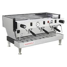 The gs3 features the thermal stability system used in the la marzocco strada, including a preheating system, digital pid controller, saturated groups, a. La Marzocco Linea Ee 3 Grupo Maquina De Cafe Espresso Ebay