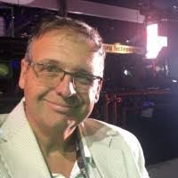 Diane Viens's Instagram, Twitter & Facebook