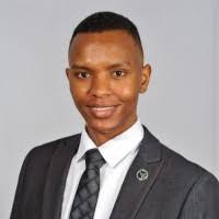 Eileen Mokaya's Instagram, Twitter & Facebook