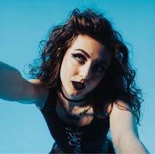 Richard Cola's Instagram, Twitter & Facebook