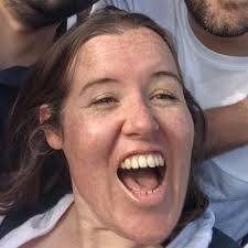 Elise Belcher's Instagram, Twitter & Facebook