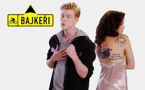 Hana vagnerová (21 şubat 1983 doğumlu) çek sahne ve televizyon oyuncusu. Adam Misik A Celeste Buckingham V Novem Klipu K Bajkerum Totalfilm Cz