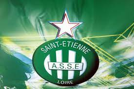 Tout joueur qui se respecte sait que le choix de son modèle de crampons est clé quant à ses performances sur le terrain. Division 1 Femmes Saint Etienne Va Saisir Le Cnosf L Equipe