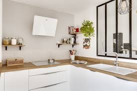 La Purete D Une Cuisine Blanche Cuisishop Cuisine Blanche Interieur Moderne De Cuisine Decoration Cuisine