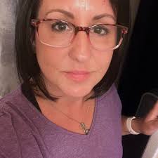 Can I donate recently expired food to the Yachats food pantry?