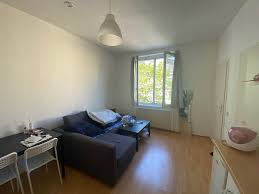 Finde 495 angebote für 1 zimmer wohnung düsseldorf privat zu bestpreisen, die günstigsten immobilien zu miete ab € 200. 1 Zimmer Wohnung Zu Vermieten Moltkestrasse 115 40479 Dusseldorf Pempelfort Mapio Net
