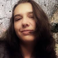 20+ "Danielle Helton" profiles