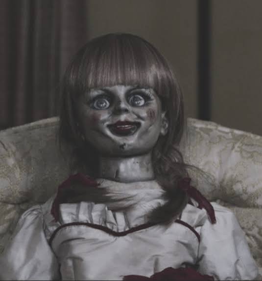 The First 'Annabelle' is a Worthwhile Horror Spinoff With Some Truly  Inventive Scares - Bloody Disgusting