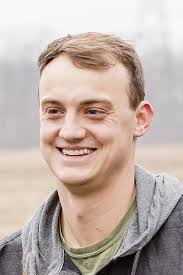 Steven Bowker's Instagram, Twitter & Facebook