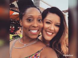 Stacy Vega (@stacyyvega)