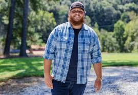 Born and raised in north carolina, combs began performing as a child, most notably performing at carnegie hall. Luke Combs Time 100 Next List Garth Brooks Praises Country Star