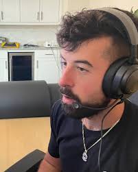 Aaron Elam (@aaronaceelam) • Instagram photos and videos