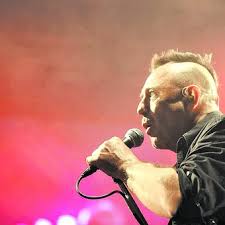 Ricardo iorio is a singer, songwriter and musician of argentine heavy metal who participated in various of the most important metal bands of the nation. Ricardo Iorio Se Viene El Reposo Del Guerrero