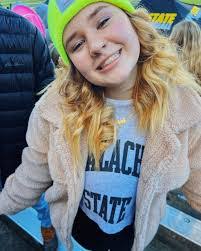 Emma Seger's Instagram, Twitter & Facebook