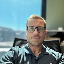 The Mexican Experiment: The Chronicles Of Kitchen Sink.Inc: Andreas, Tom:  9798315206545: Amazon.com: Books