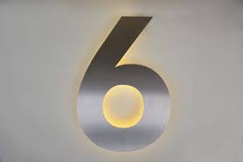 led beleuchtete hausnummer 6 in 50 cm hohe hausnummern led beleuchten