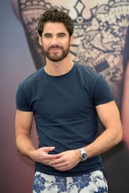 Just a few days after speaking to people exclusively, darren criss ' father died. Pin By Kiniahrice On Glee Klaine Darren Criss Glee Darren Criss Pretty Men