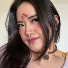 Shivani Seth (@ShivaniSWriting)