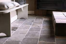 Günstige fliesen kaufen sie beim fliesen profi einfach und bequem online. Alte Geschmorte Fliesen De Opkamer Antike Boden Und Kamine