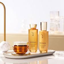 SULWHASOO Concentrated Ginseng Renewing Emulsion | BONIIK
