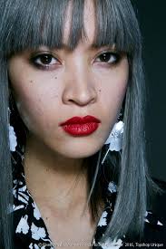 To make gray hair shiny and to neutralize a yellow tinge caused by sun and perspiration, use a special silver shampoo. Give A Radiant Shine Boost To Dark Grey Hair