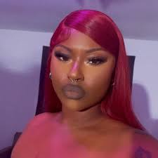 Who is a good hair stylist in Round Rock?