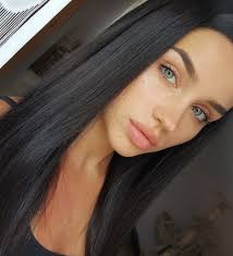 But we know you may still be asking, what's the deal with peekaboo. Pinterest Eviemercs Instagram Eviemercs Dark Hair Blue Eyes Light Brown Hair Hair Beauty