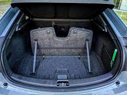 A teaser photo shows the polestar 3's silhouette, and it will ride on a new ev platform. Testbericht Des Polestar 2 Elektroauto Tests Vergleiche Beratung Fur Die Schweiz