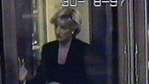 Diana's last moments in dramatic pictures you've never seen before. Princess Diana A Timeline Of The Day She Died