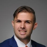 Lee Nettles's Instagram, Twitter & Facebook