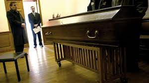 Confinement Et Services Funeraires Un Deuil Plus Difficile Pour Les Familles Cnews