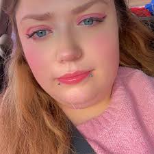 Delaine Aragon (@delaine.bensley.182) • Facebook