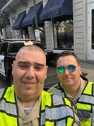 🚔⭐🎭 SBSO ASSISTING WITH MARDI GRAS PARADE SECURITY Deputy Chief John  Doran and several St. Bernard Sheriff's Office deputies are working  alongside the New Orleans Police Department, Louisiana State Police and  numerous