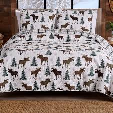 Alibaba.com features trendy collections of embroidered, and comfortable comforter set for ultimate style and luxury. Amazon Com Lodge Bedspread Full Queen Size Quilt With 2 Shams Cabin 3 Piece Reversible All Season Quilt Set Rustic Quilt Coverlet Bed Set Wilderness Collection Moose Chocolate Kitchen Dining