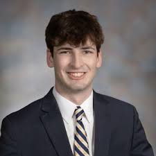 This summer, I had the incredible opportunity to be a Store Operations  Intern at HEB. I can hardly believe how much I learned and grew in just 10  weeks. None of what