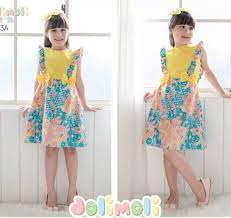 Umur 47 tahun), lebih dikenal sebagai anggun c. 25 Dress Batik Anak Perempuan Untuk Pesta 2021 Terbaru