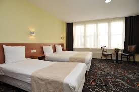Guests can use a range of services: Hotel Website Design Tulip Inn Hotel Amsterdam