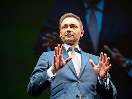 Die fdp ist wieder obenauf. Fdp Chef Christian Lindner Knopft Sich Cdu Und Grune Vor