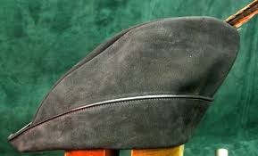 The hat was originally worn by nobles and royalty, and later by the rising merchant class. Handmade Suede Leather Robin Hood Hat Etsy