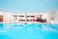 Check spelling or type a new query. Alpen Adria Hotel Spa Presseggersee Aktualisierte Preise Fur 2021