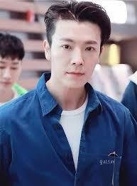 Our beautiful Donghae in blue 😍 #Donghae #LeeDonghae #Donghaelee  #donghae861015 #SUPERJUNIOR #SjLabel 😘🐟💙