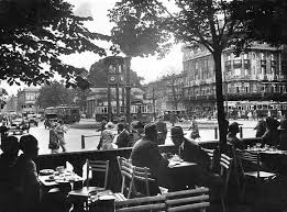 Berlin S Potsdamer Platz As Seen From Cafe Josty C 1930 Berlin History Of Photography Potsdamer Platz