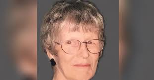 Donna Mcnelly's Instagram, Twitter & Facebook