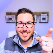 Supersized sushi with Masterchef star Nick DiGiovanni and Lynja 🍣