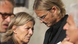 Photo : La famille et les proches de la défunte